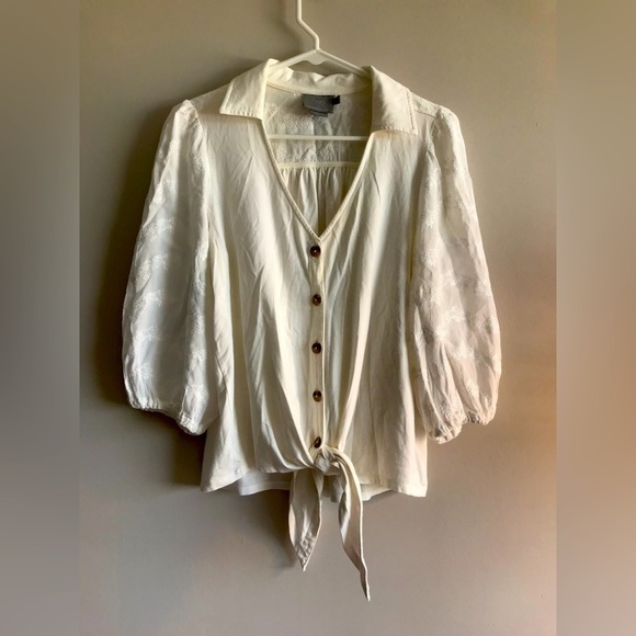 Anthropologie Tops - Vanessa Virginia Anthropologies 3/4 sleeve tie waist button up collared blouse